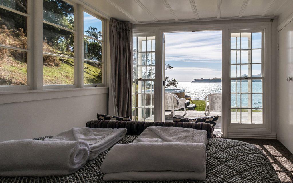 Circular Bay Villa Onetangi ภายนอก รูปภาพ