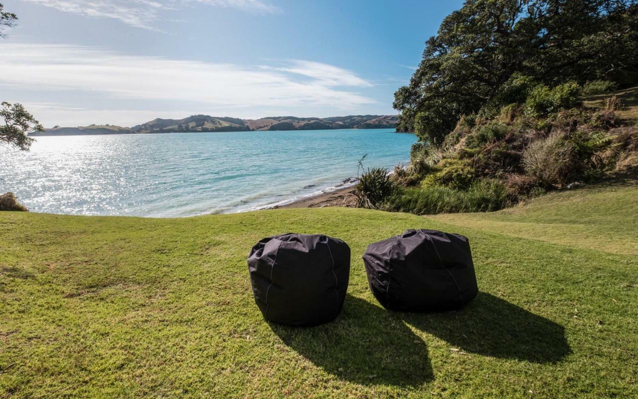 Circular Bay Villa Onetangi ภายนอก รูปภาพ