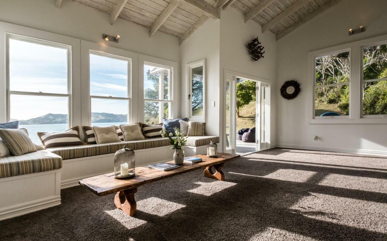 Circular Bay Villa Onetangi ภายนอก รูปภาพ